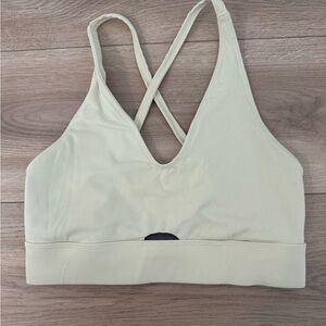 Elegant Sports Bra with Mesh Cut Out